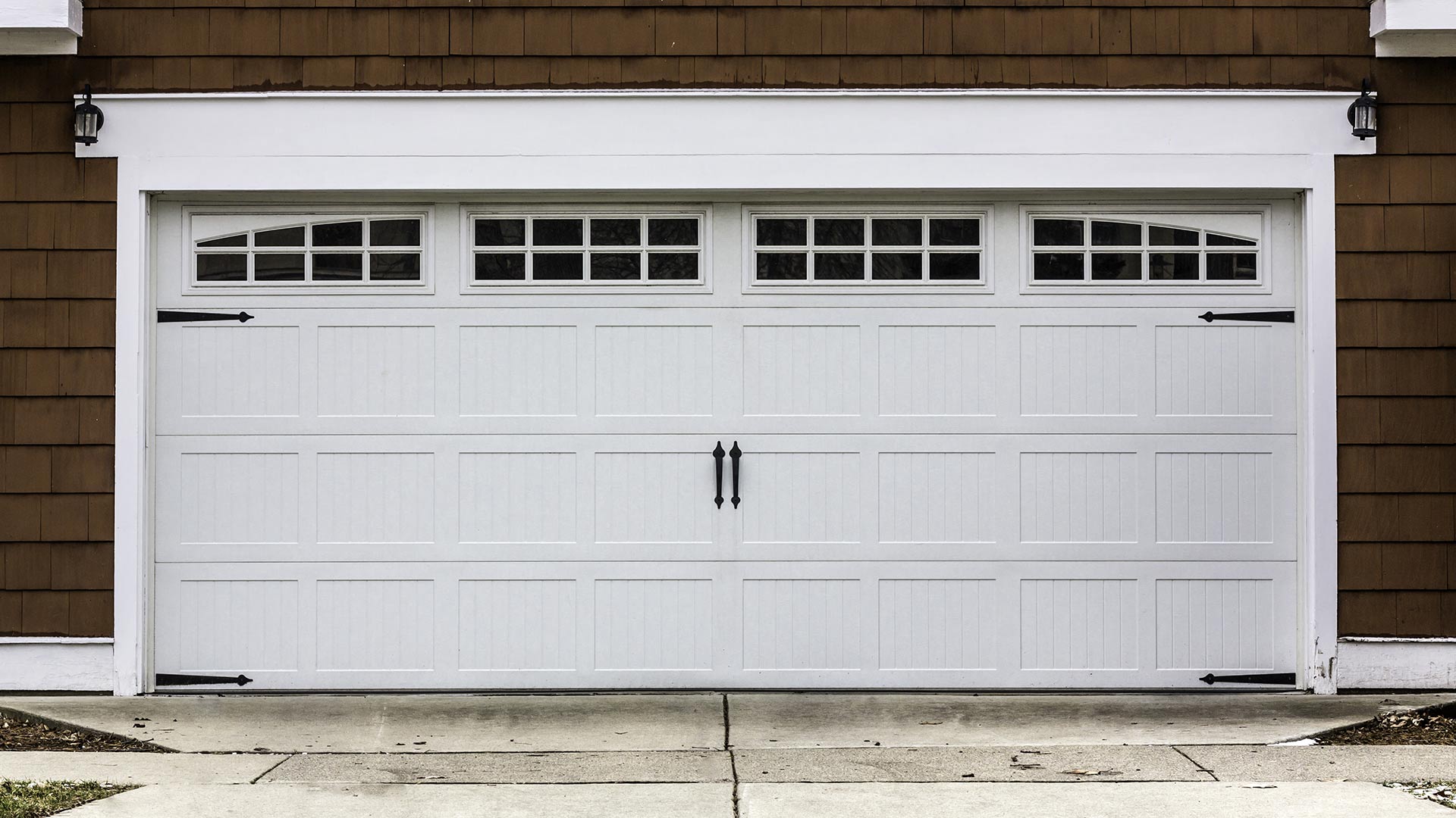 wide-view-of-residential-garage-door